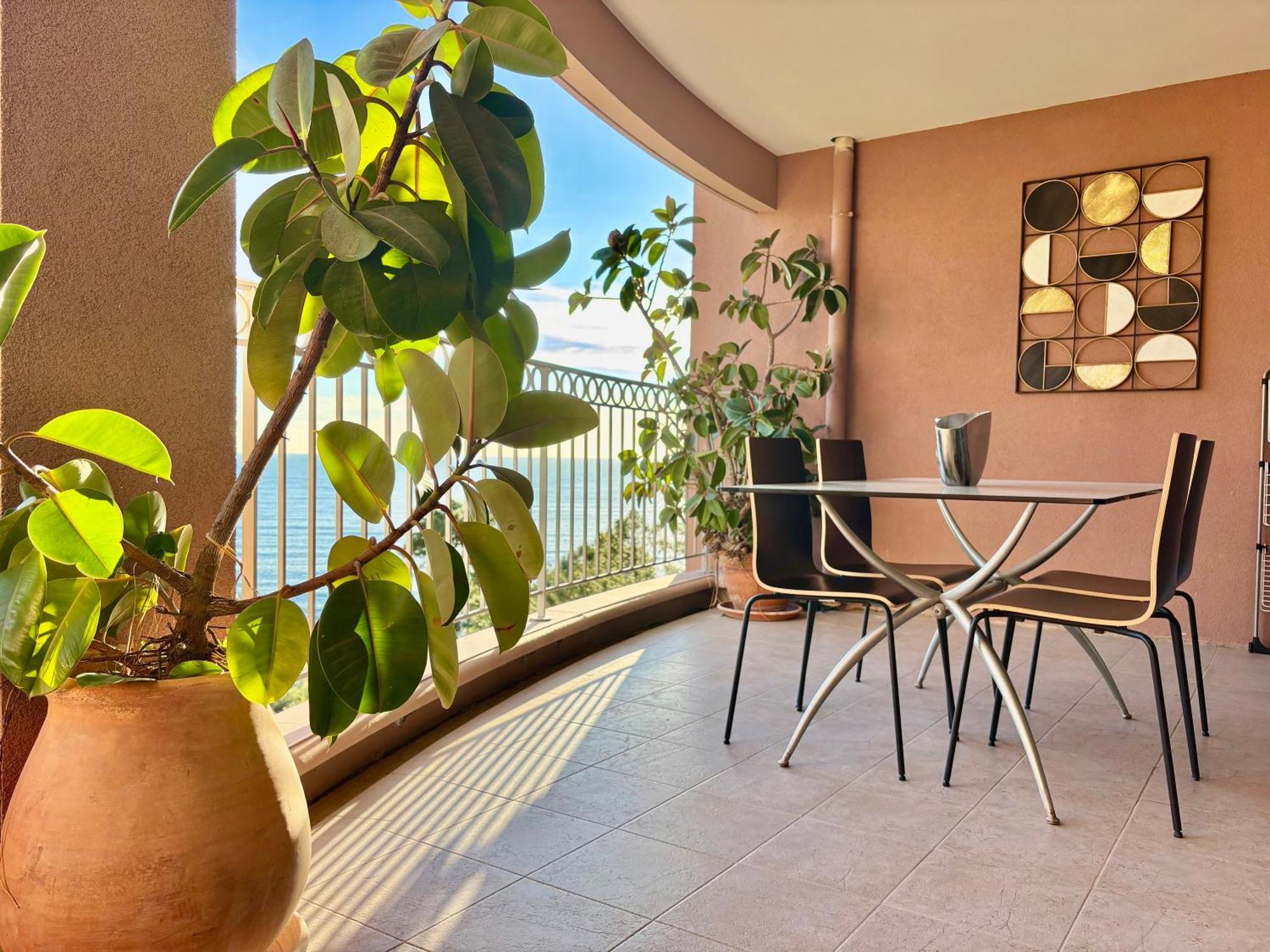 Superbe 3 Pieces Sur La Baie De Theoule Appartement Buitenkant foto
